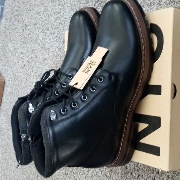 Steve Madden Other - Madden NYC Devon Lace up Boot